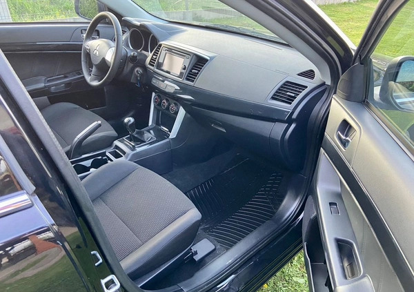 Mitsubishi Lancer cena 27800 przebieg: 155000, rok produkcji 2018 z Proszowice małe 232